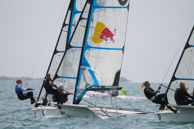 Alex Maloney and Molly Meech (NZL) - 49er FX - Hyundai Worlds - Day 4, December 6, , Auckland NZ - photo © Richard Gladwell / Sail-World.com