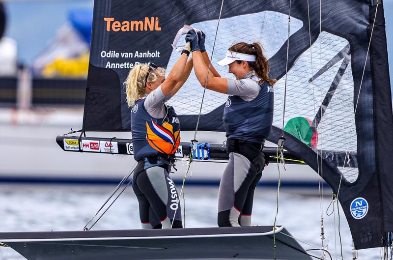 Odile van Aanholt and Annette Duetz in sync for win - 49er, 49erFX and Nacra 17 World Championships - photo © Sailing Energy / 49er, 49erFX and Nacra 17 Worlds