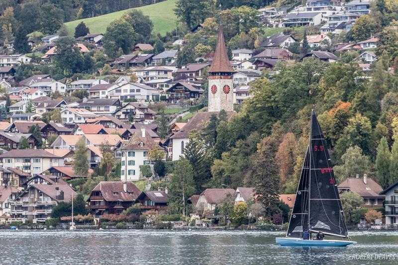 5.5 Metre Autumn Trophy at Lake Thun, Switzerland - photo © Robert Deaves