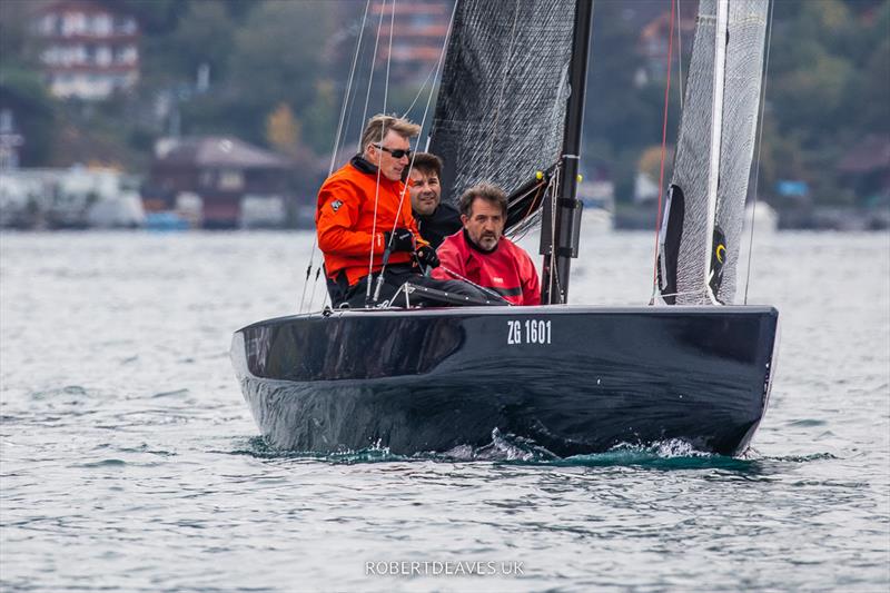 Forza del Destino at the Thunersee Yachtclub's Herbstpreis photo copyright Robert Deaves / www.robertdeaves.uk taken at Thunersee-Yachtclub and featuring the 5.5m class