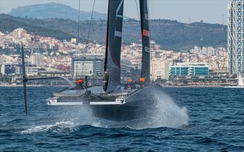 maxi trimaran spindrift 2