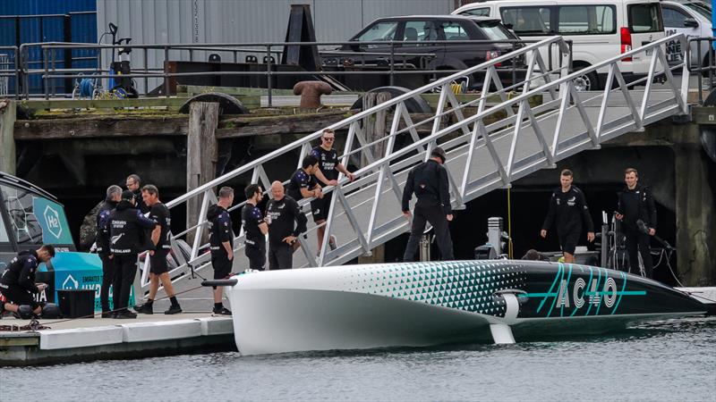 Emirates Team NZ's AC40 - Foiling Trial - September 20, 2022 - photo © Richard Gladwell - Sail-World.com/nz