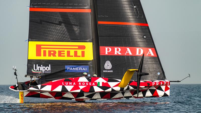 Cup Spy: Recon images reveal Luna Rossa design innovations