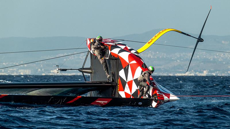 Luna Rossa Prada Pirelli - LEQ12 - October 29, 2022 - Gulf of Cagliari - photo © Ivo Rovira / America'sCup