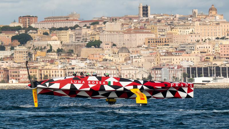 Luna Rossa Prada Pirelli - Tow test - LEQ12 - November 21, 2022 - Cagliari - photo © Ivo Rovira / America'sCup