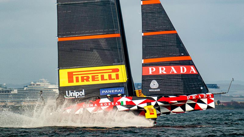 Maybe a slight flight control issue - Luna Rossa Prada Pirelli - LEQ12 - January 11, 2023 - Cagliari - photo © Ivo Rovira / America'sCup