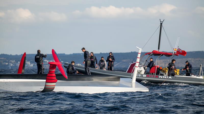 1627hrs: Preparing to tow - LEQ12 -  February 8, 2023 - Mallorca - photo © Ugo Fonolla / America's Cup