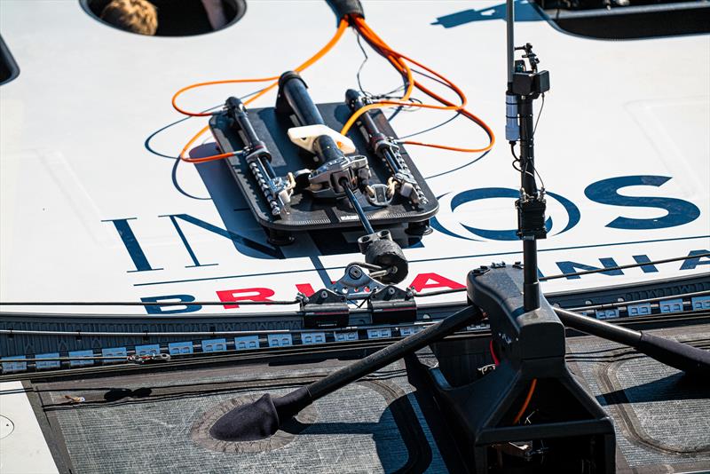 Mainsail sheeting - T6 - LEQ12  - INEOS Britannia -  Day 29 -  March 29, 2023 - Mallorca - photo © Ugo Fonolla / America's Cup