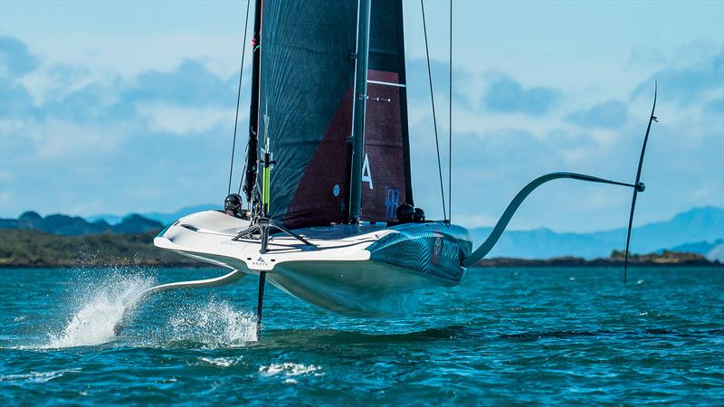 Louis Vuitton Cup - Auckland, New Zealand (medium format open edition)