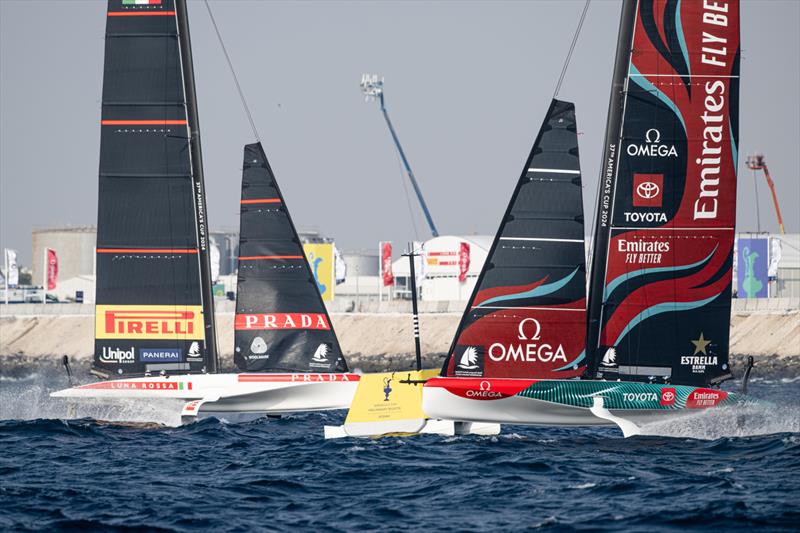 Emirates Team NZ and Luna Rossa  - Day 3 - AC40 - Preliminary Regatta - Jeddah, Saudi Arabia - December 1, 2023 photo copyright Ricardo Pinto / America's Cup taken at Jeddah Yacht Club and featuring the AC40 class