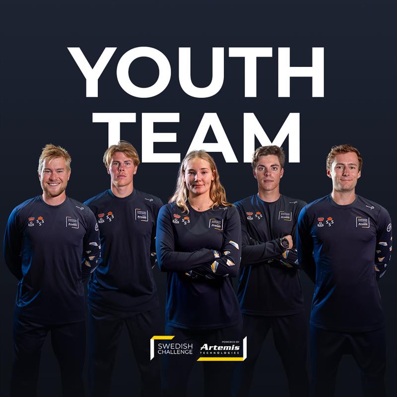 Team from the left: Oscar Andersson, Hugo Christensson, Felicia Fernström, Oscar Engström, Hanno Seifert - photo © Artemis Technologies