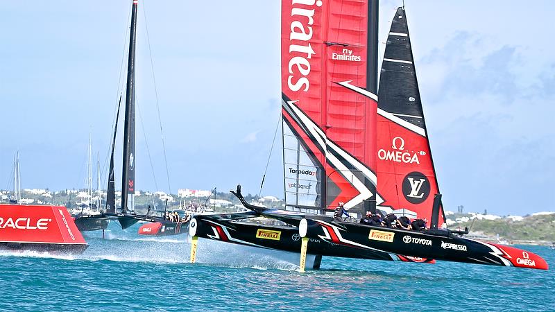 Oracle Team USA and Emirates Team NZ - Race 5 - Qualifiers - Day 1, 35th America's Cup, Bermuda, May 27, 2017 photo copyright Richard Gladwell taken at  and featuring the AC50 class