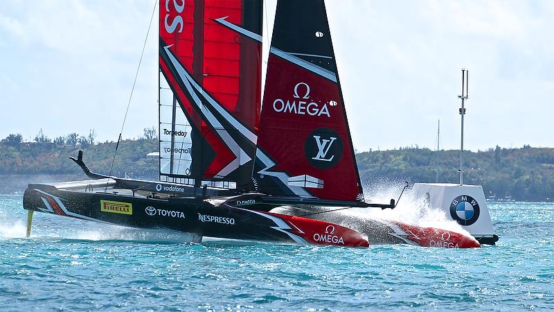 Emirates Team NZ shows there is still plenty of work to be done rounding Mark 3 - Race 11 - America's Cup Qualifier - Day 2, May 28, 2017 photo copyright Richard Gladwell taken at  and featuring the AC50 class