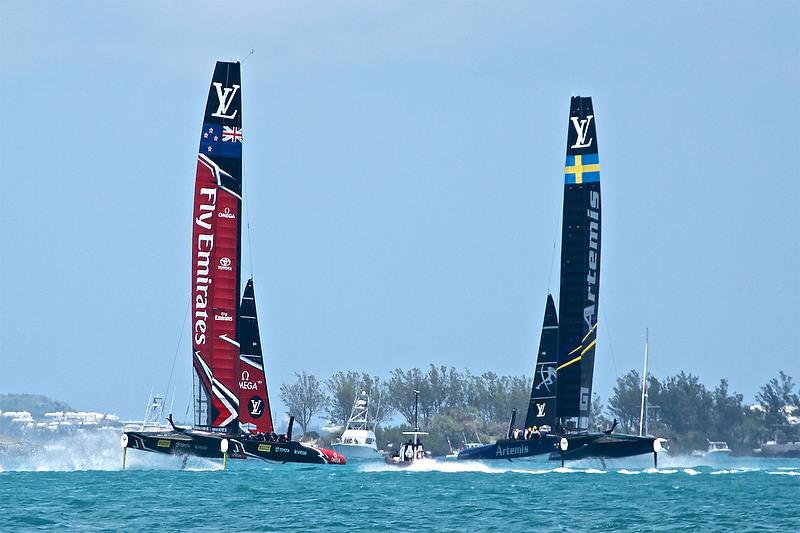 Head to head at the bottom of Leg 4, Race 14, Round Robin 1 - America's Cup Qualifier - Day 3, May 29, 2017 photo copyright Richard Gladwell taken at  and featuring the AC50 class