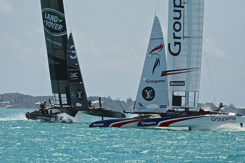 Groupama Team France takes advantage of Land Rover BAR's muffed gybe - Leg 4 - America's Cup Qualifier - Day 3, May 29, 2017 photo copyright Richard Gladwell taken at  and featuring the AC50 class
