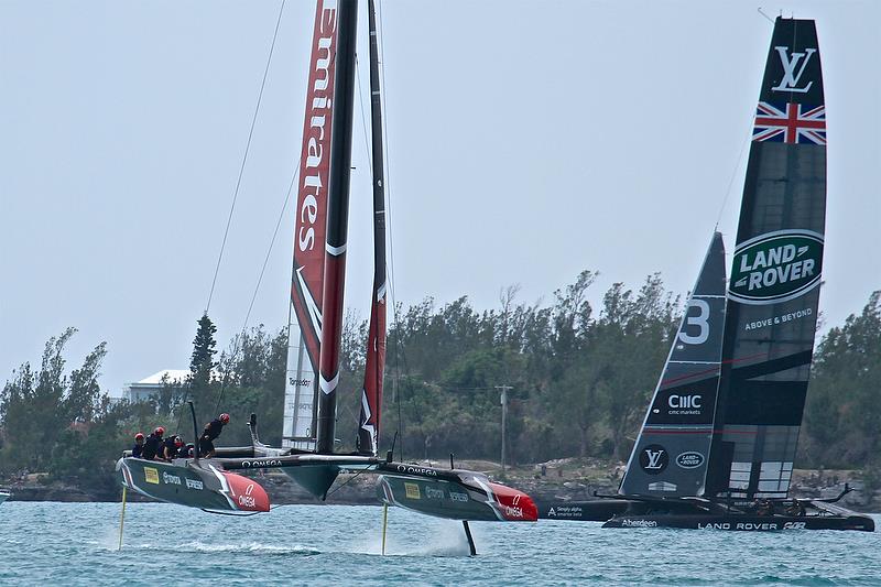 Emirates Team NZ - coming to the finish while Land Rover BAR is still on the early stages of the beat - Race 5 - Round Robin 2, Day 6 - 35th America's Cup - Bermuda June 1, 2017 photo copyright Richard Gladwell taken at  and featuring the AC50 class