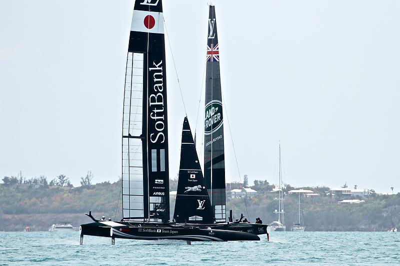 Softbank Team Japan and Land Rover BAR cross upwind Leg 4 - Race 13 - Round Robin 2, Day 8 - 35th America's Cup - Bermuda June 3, 2017 photo copyright Richard Gladwell taken at  and featuring the AC50 class