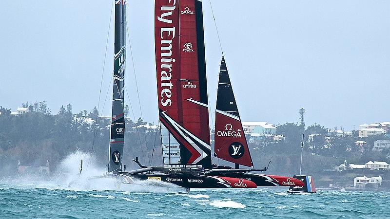 Emirates Team New Zealand and Land Rover BAR - Semi-Final, Day 11 - 35th America's Cup - Bermuda June 6, 2017 photo copyright Richard Gladwell taken at  and featuring the AC50 class