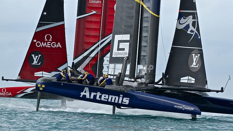 Emirates Team New Zealand crosses behind Artemis Racing at Mark 3, Race 3 - Challenger Final, Day 1 - 35th America's Cup - Day 14 - Bermuda June 10, 2017 photo copyright Richard Gladwell taken at  and featuring the AC50 class