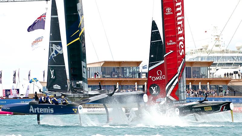 Artemis Racing and Emirates Team NZ in a photo finish with a margin of just 1 sec in favour of the New Zealanders - Challenger Final Day 11 - 35th America's Cup, Bermuda, June 11, 2017 photo copyright Richard Gladwell taken at  and featuring the AC50 class