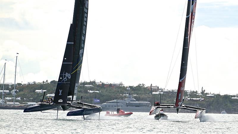 Emirates Team New Zealand luffs Artemis Racing on Leg 1 - Race 7 - Finals, America's Cup Playoffs- Day 15, June 12, 2017 (ADT) photo copyright Richard Gladwell taken at  and featuring the AC50 class