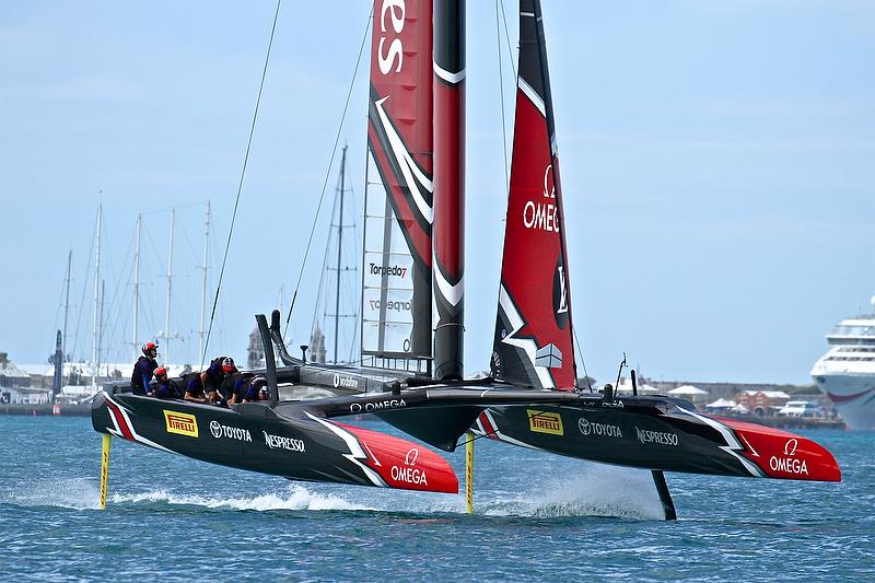 Emirates Team New Zealand - top of Leg 3 - Challenger Final, Day 3 - 35th America's Cup - Day 16 - Bermuda June 12, 2017 photo copyright Richard Gladwell taken at  and featuring the AC50 class