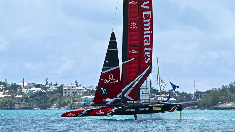 Emirates Team New Zealand starts to stretch away on Leg 5 - America's Cup 35th Match - Match Day 5 - Regatta Day 21, June 26, 2017 (ADT) - photo © Richard Gladwell