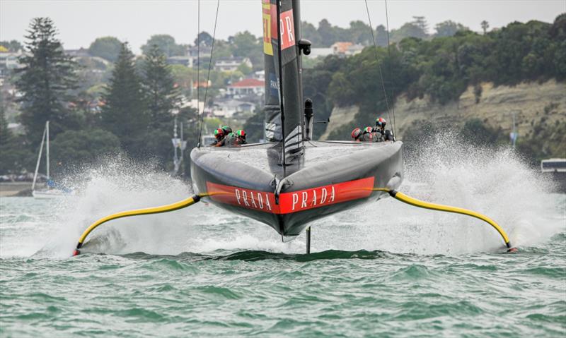 Luna Rossa Prada Pirelli vs New York Yacht Club American Magic on day 2 of PRADA ACWS Auckland - photo © Stefano Gattini