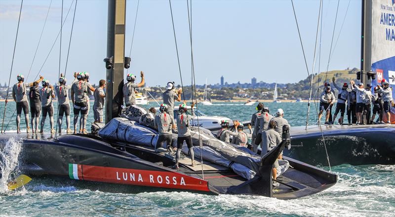 Luna Rossa Prada through to the final of the PRADA Cup - photo © COR36 / Studio Borlenghi