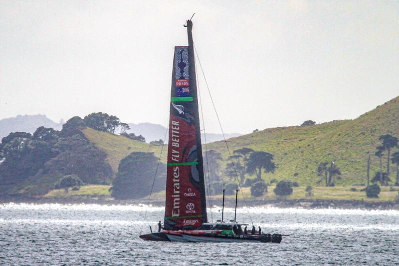 Te Aihe hoisting her mainsail before heading off for training in 'The Paddock` off Eastern Beach, Auckland - December 9, 2019 photo copyright Richard Gladwell / Sail-World.com taken at Royal New Zealand Yacht Squadron and featuring the AC75 class