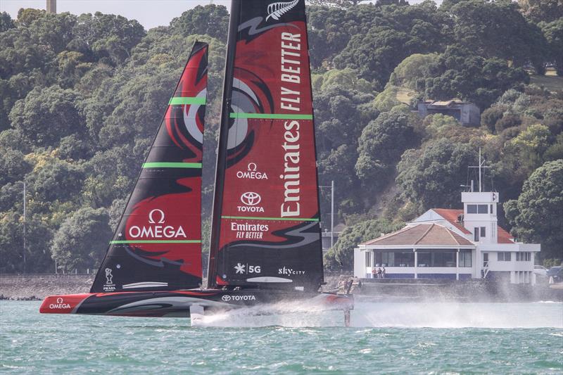 America's Cup: Te Aihe sailing on the edge of the wind limits