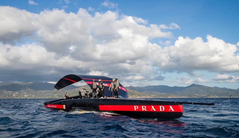 Luna Rossa dismasting - Cagliari, Sardinia -January 27, 2020 photo copyright Carlo Borlenghi / Luna Rossa taken at Circolo della Vela Sicilia and featuring the AC75 class