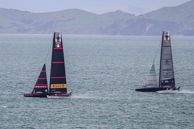 American Magic and Luna Rossa - Course E - Eastern Beach - Hauraki Gulf - November 3, 2020 - 36th America's Cup photo copyright Richard Gladwell / Sail-World.com taken at Royal New Zealand Yacht Squadron and featuring the AC75 class