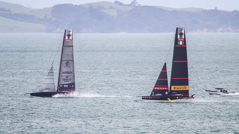 American Magic and Luna Rossa - Course E - Eastern Beach - Hauraki Gulf - November 3, 2020 - 36th America's Cup photo copyright Richard Gladwell / Sail-World.com taken at Royal New Zealand Yacht Squadron and featuring the AC75 class