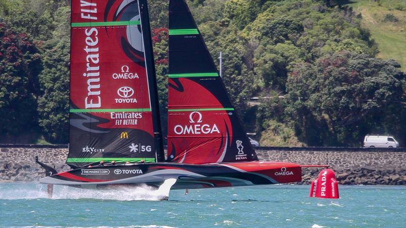 Te Rehutai, Emirates Team New Zealand - Novem,ber 27, 2020 - Waitemata Harbour - America's Cup 36 photo copyright Richard Gladwell / Sail-World.com taken at Royal New Zealand Yacht Squadron and featuring the AC75 class