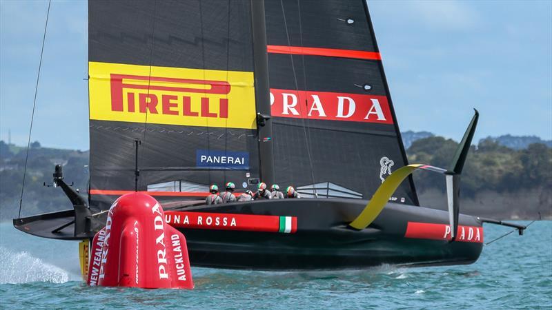 Luna Rossa Prada Pirelli - Practice Day 1 - ACWS - December 8, 2020 - Waitemata Harbour - Auckland - 36th America's Cup photo copyright Richard Gladwell / Sail-World.com taken at Royal New Zealand Yacht Squadron and featuring the AC75 class