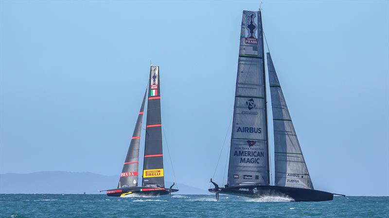 Luna Rossa crosses ahead of American Magic - sailing upwind - America's Cup World Series Practice - Waitemata Harbour - December 14, 2020 - 36th Americas Cup photo copyright Richard Gladwell / Sail-World.com taken at Royal New Zealand Yacht Squadron and featuring the AC75 class