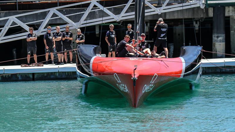 Emirates Team New Zealand - America's Cup World Series - Day 1 - Waitemata Harbour - December 17, 2020 - 36th Americas Cup presented by Prada photo copyright Richard Gladwell / Sail-World.com taken at Royal New Zealand Yacht Squadron and featuring the AC75 class