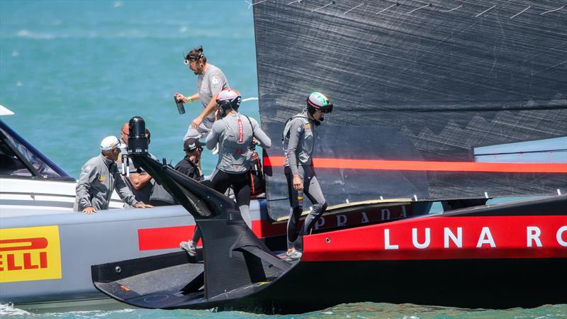 Luna Rossa - America's Cup World Series - Day 1 - Waitemata Harbour - December 17, 2020 - 36th Americas Cup presented by Prada photo copyright Richard Gladwell / Sail-World.com taken at Royal New Zealand Yacht Squadron and featuring the AC75 class