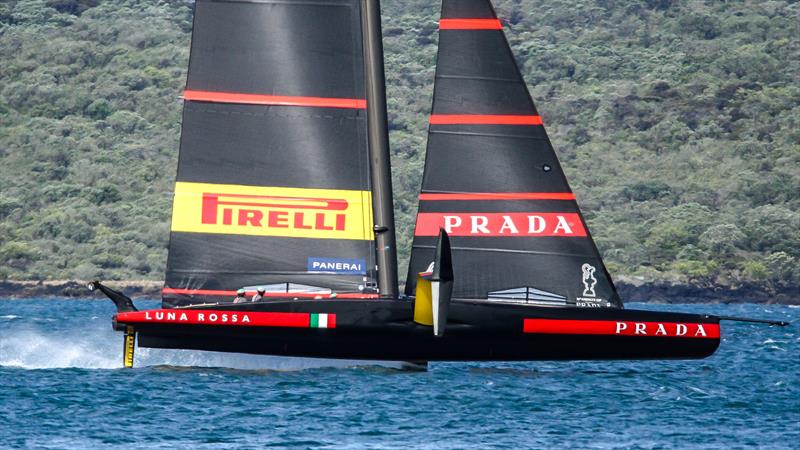 Luna Rossa Prada Pirelli - December 30, 2020 - Waitemata Harbour - Auckland - 36th America's Cup - photo © Richard Gladwell / Sail-World.com