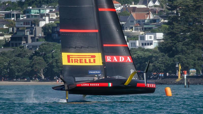 Luna Rossa  - Waitemata Harbour - January 8, 2021 - 36th America's Cup - photo © Richard Gladwell / Sail-World.com