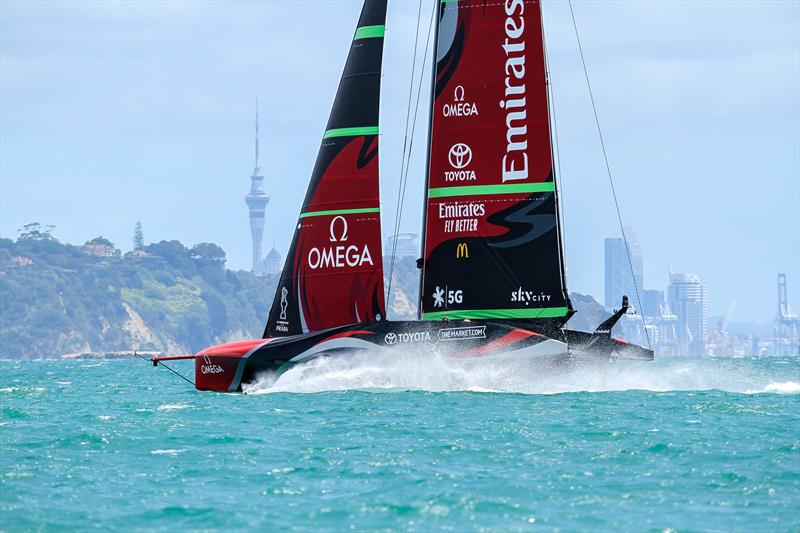 Te Rehutai, Emirates Team New Zealand - Waitemata Harbour - America's Cup 36 photo copyright Richard Gladwell / Sail-World.com taken at Royal New Zealand Yacht Squadron and featuring the AC75 class