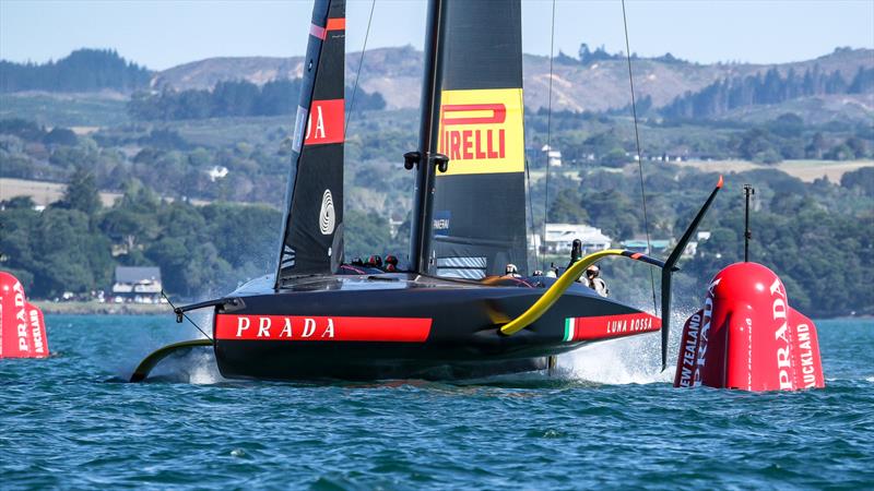 Luna Rossa - Prada Cup Finals - Day 3 - February, 20, - America's Cup 36 - Course E photo copyright Richard Gladwell / Sail-World.com taken at Royal New Zealand Yacht Squadron and featuring the AC75 class