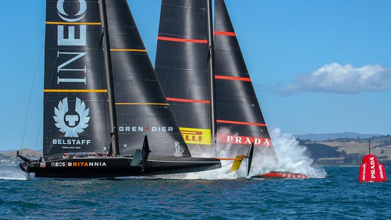 Luna Rossa dives at the start of Race 5 - Prada Cup Finals - Day 3 - February, 20, - America's Cup 36 - Course E - photo © Richard Gladwell / Sail-World.com