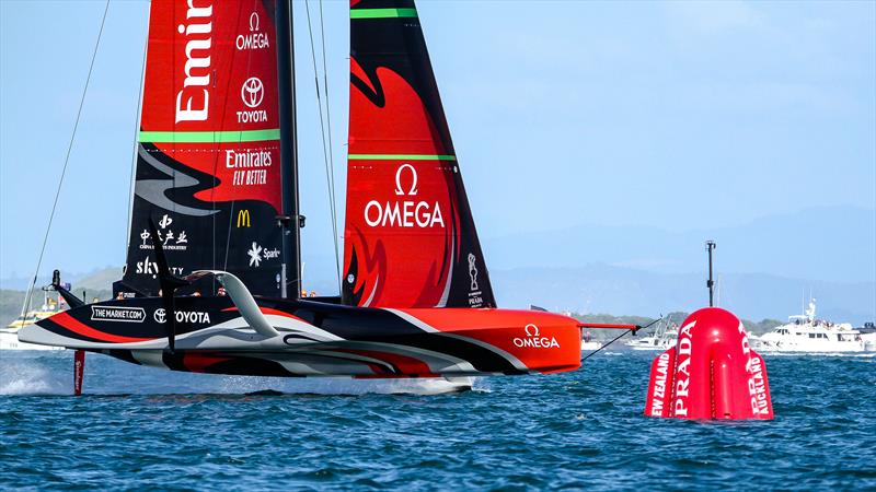 Emirates Team New Zealand cross the finish to successfully defend the America's Cup - AC36 - Race 10 - March 17, , Auckland, New Zealand - photo © Richard Gladwell, Sail-World.com / nz