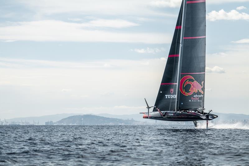 Alinghi Red Bull Racing - September 27, 2022 - Barcelona photo copyright Alex Carabi / America's Cup taken at Société Nautique de Genève and featuring the AC75 class