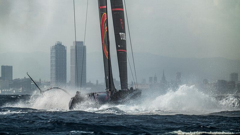 800 Louis Vuitton Cup Prada Photos & High Res Pictures - Getty Images