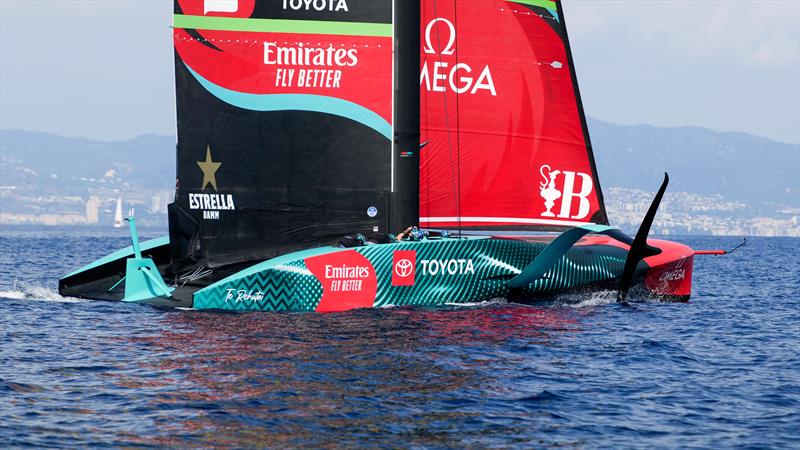 Big flat stern sections don't help Emirates Team New Zealand break free of the surface, but when the lift starts the drag reduces rapidly as the stern comes free - AC75 - Day 42 - Barcelona - October 3, 2023 - photo © Ugo Fonolla / America's Cup