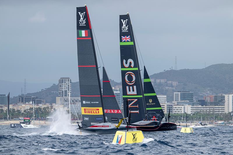 INEOS Britannia vs. Luna Rossa Prada Pirelli in Race 10 of the Louis Vuitton Cup Final on Race Day 6 - October 2, 2024  - photo © Ricardo Pinto / America's Cup