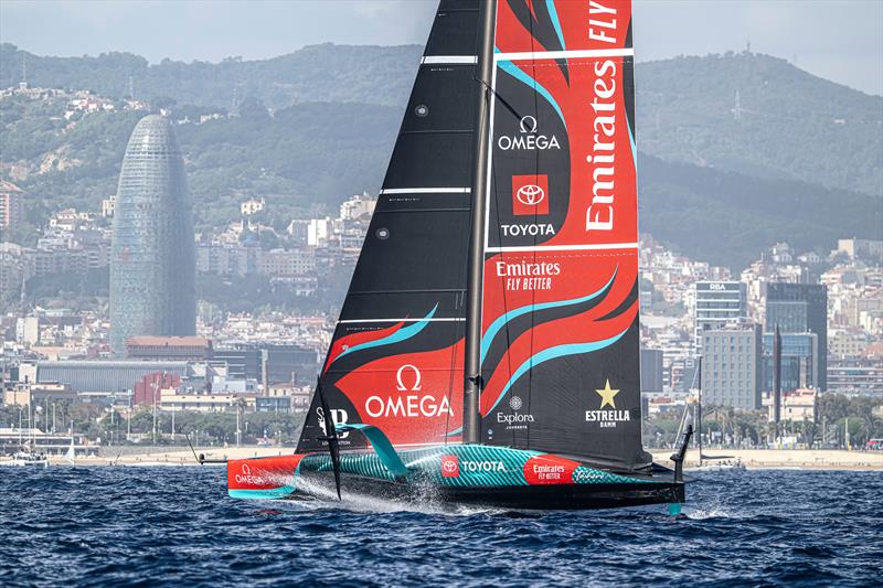Emirates Team NZ  - Louis Vuitton 37th America's Cup, Race Day 4 - October 16, .2024 photo copyright Ricardo Pinto / America's Cup taken at Royal New Zealand Yacht Squadron and featuring the AC75 class
